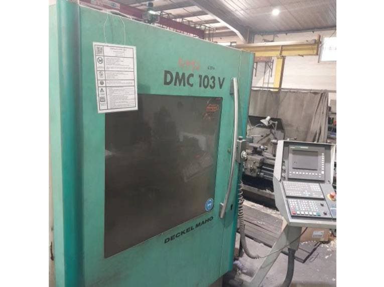 Makine DECKEL MAHO DMC 103V - Önden görünüm