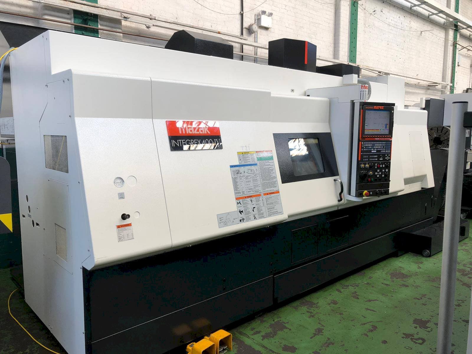 Makine Mazak Integrex 400-IV - Önden görünüm