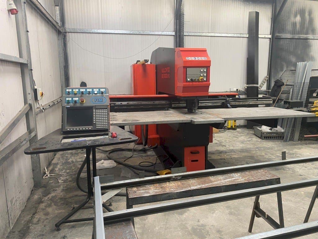 Makine  FIM Vulcano 30/1000CNC - Önden görünüm