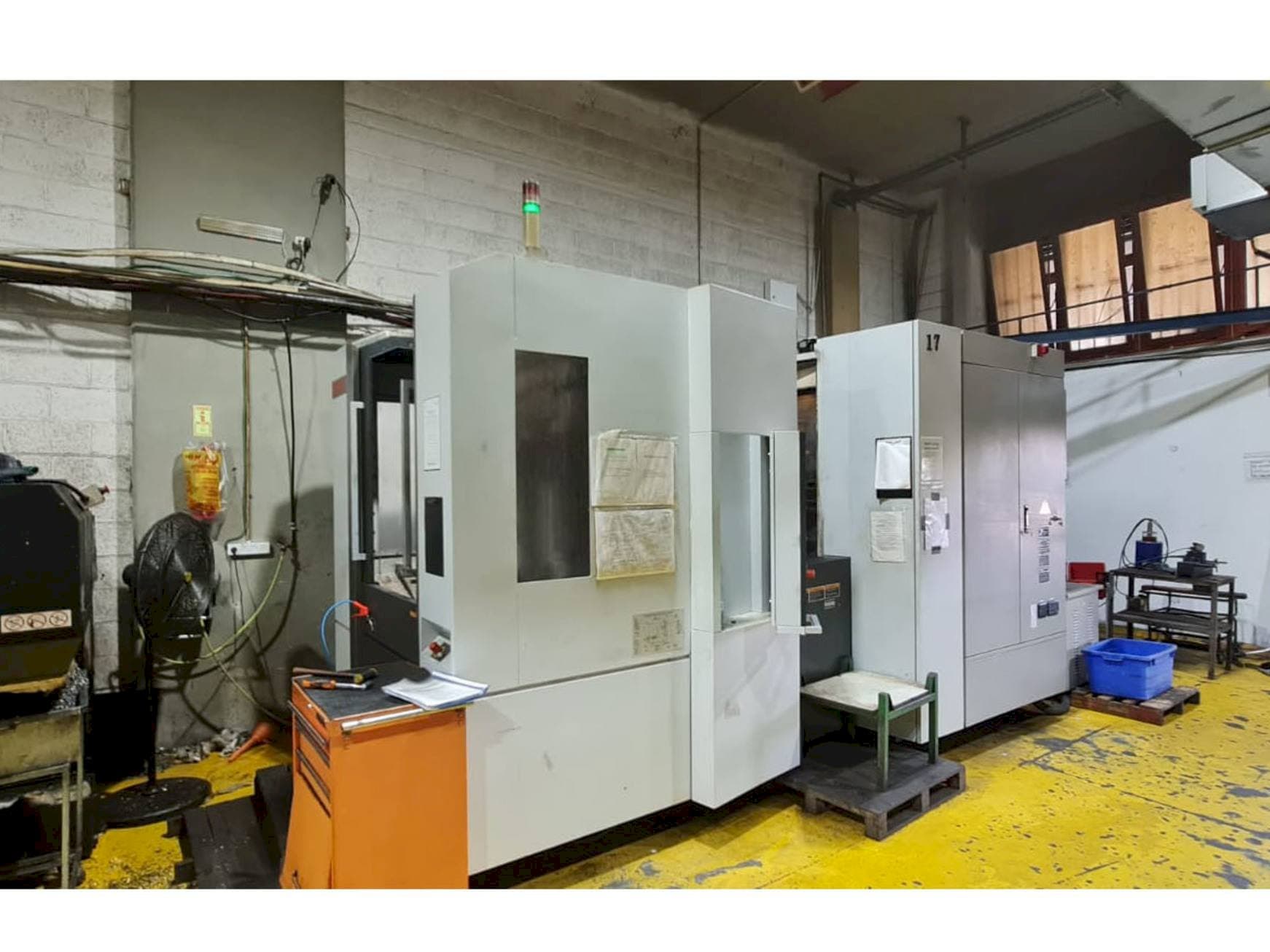 Makine MORI SEIKI NH-5000 / 40DCG - Önden görünüm