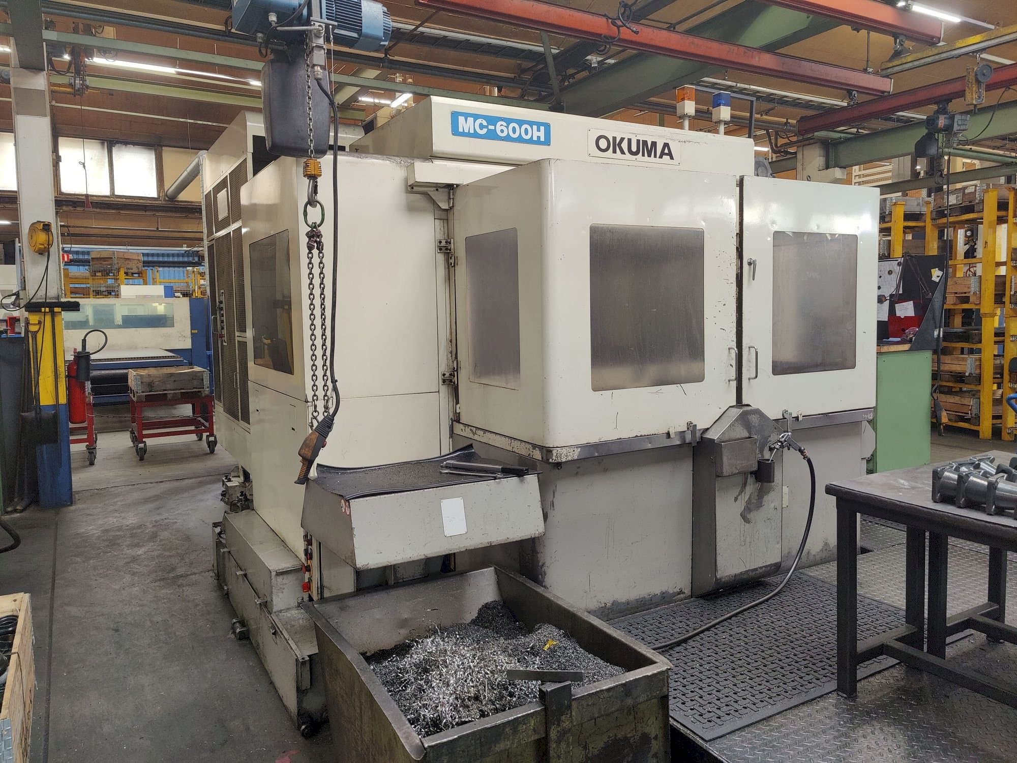 Makine  Okuma MC-600 H - Önden görünüm