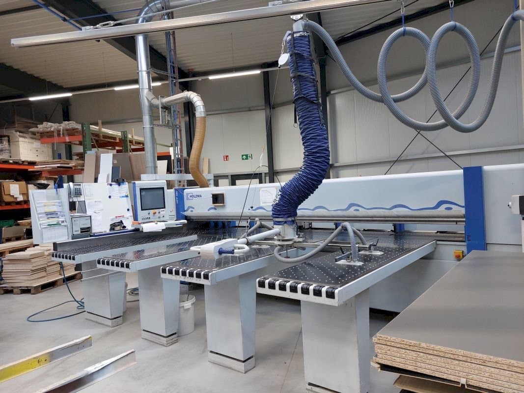 Makine  HOLZMA HPP 380 - Önden görünüm