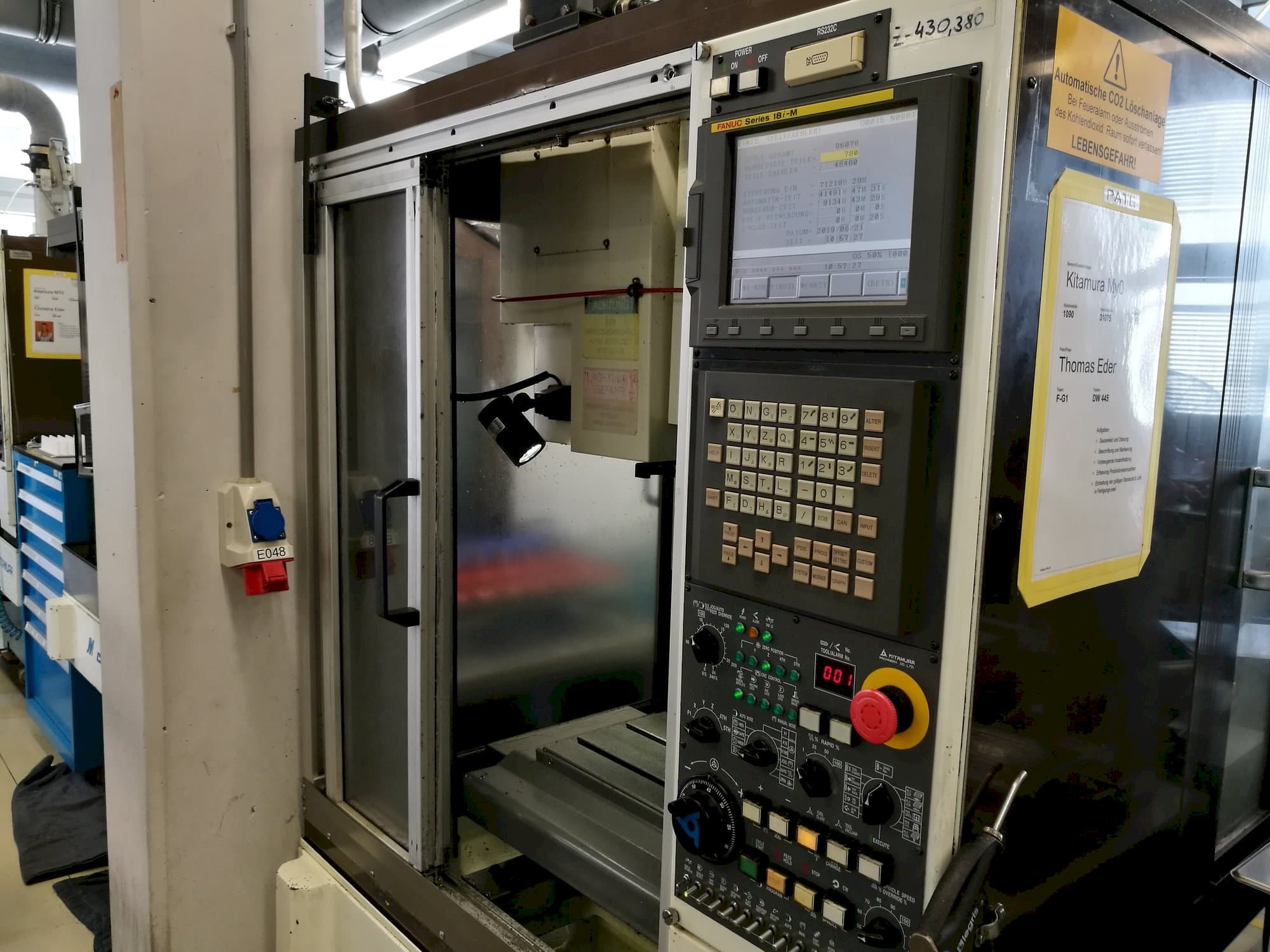 Makine Kitamura Mycenter-0 - Önden görünüm