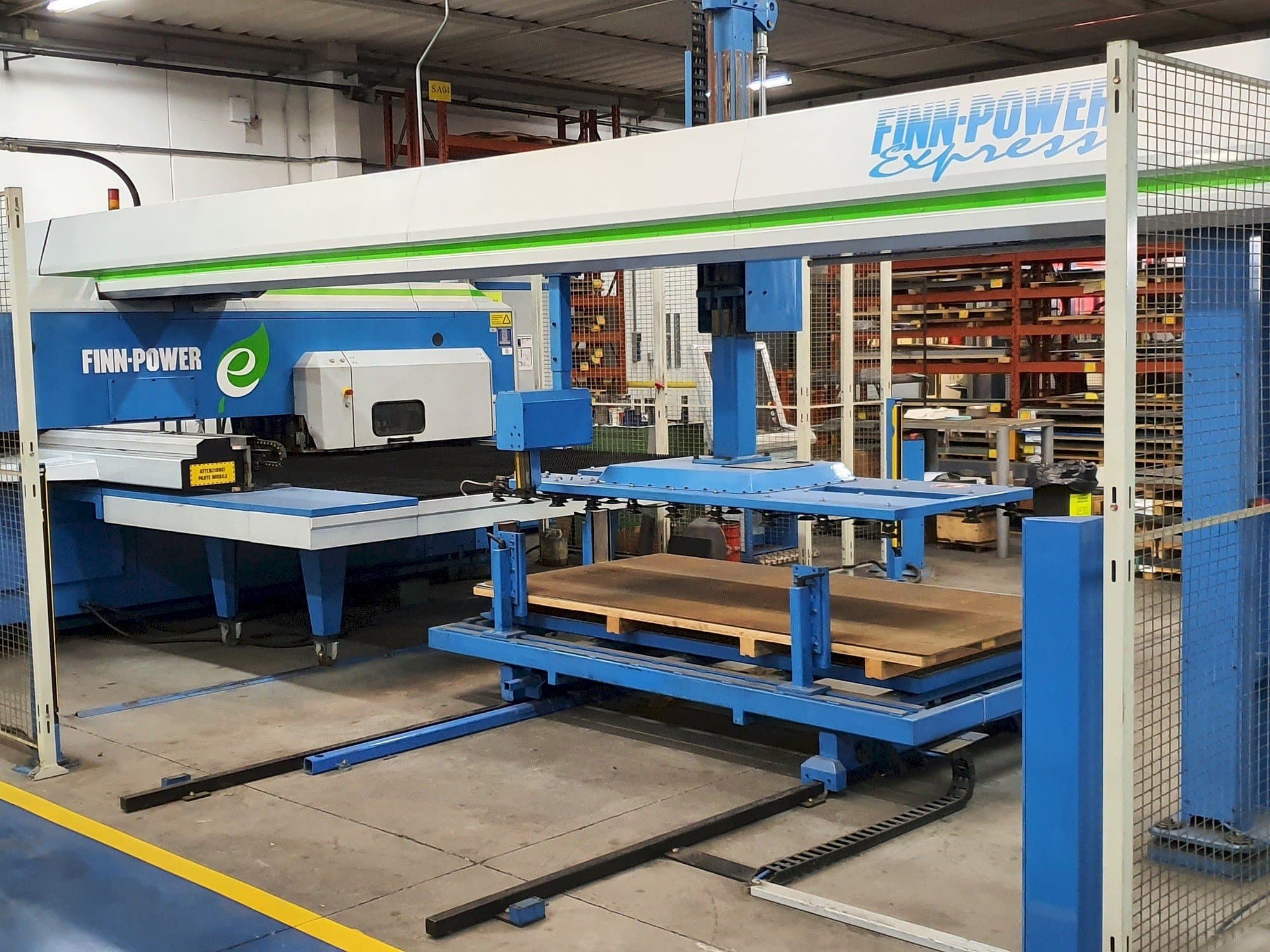 Makine Finn-Power E5 U - Önden görünüm