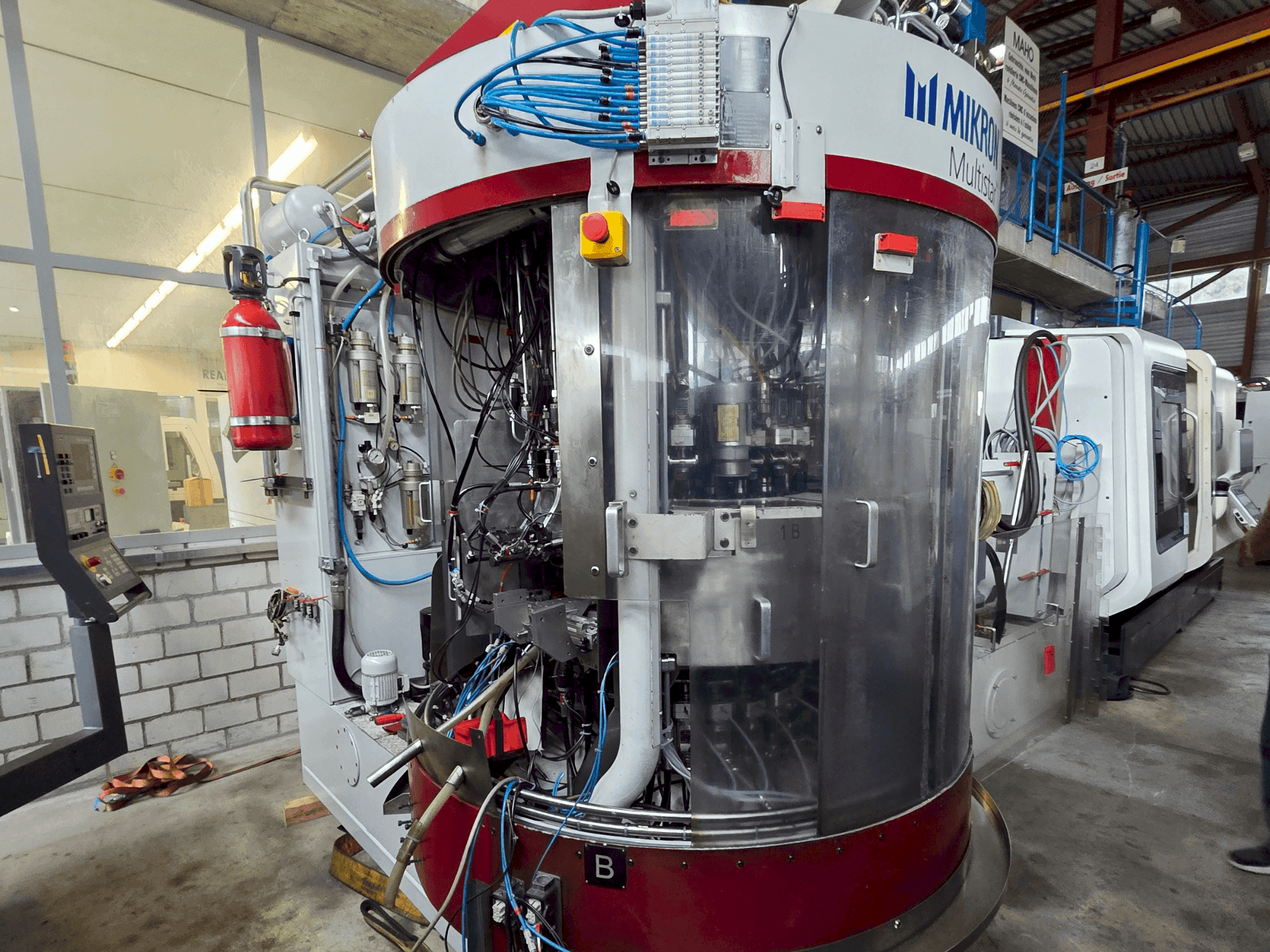 Makine MIKRON Multistar CX-24/500R - Önden görünüm