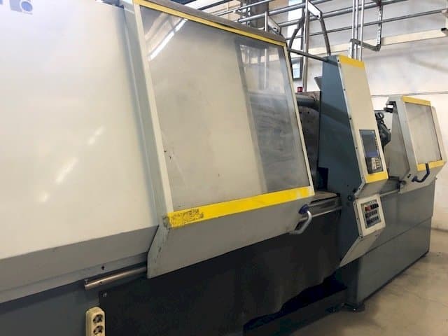 Makine  Battenfeld BA 1300/630 CDC - Önden görünüm