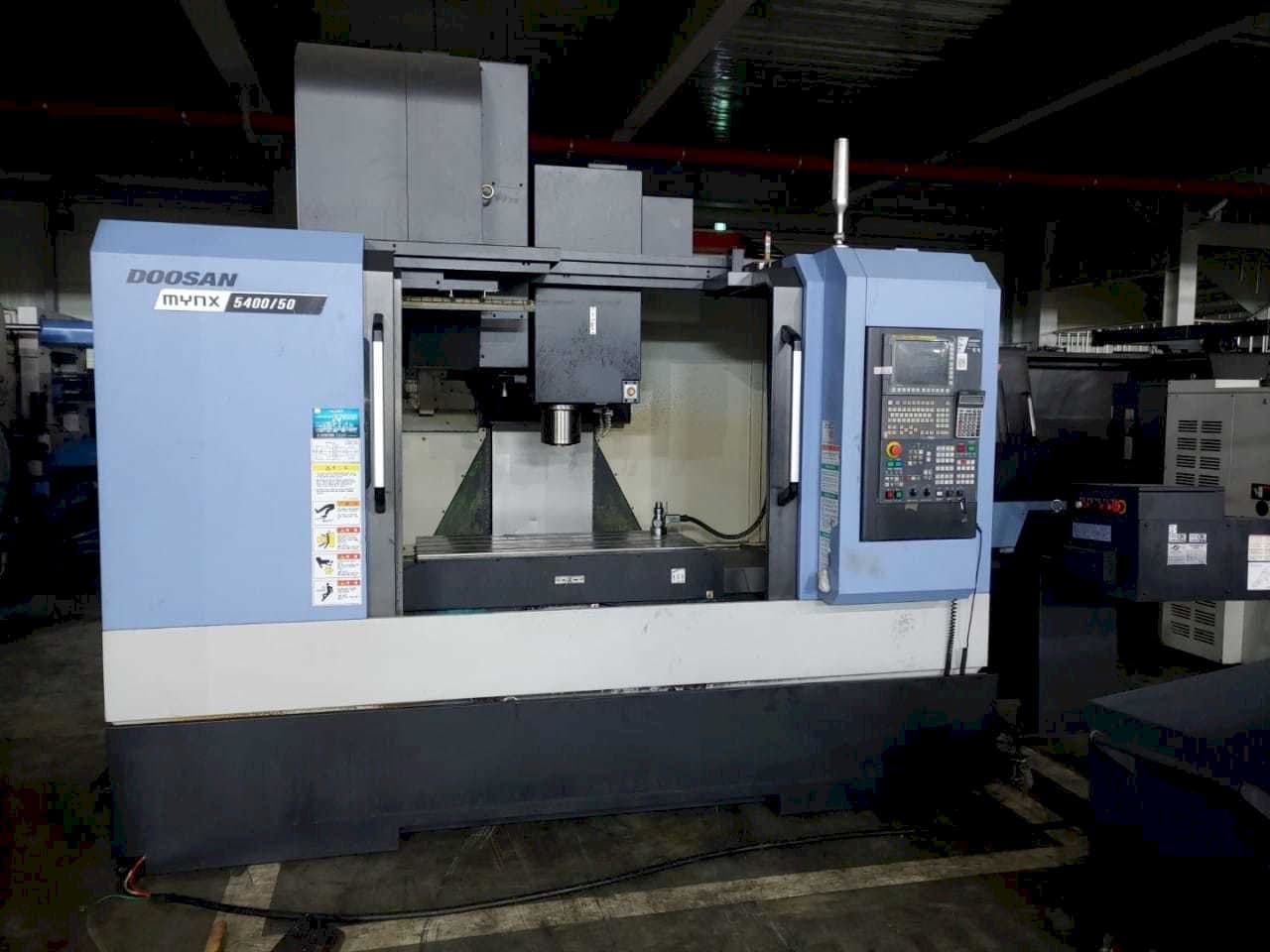 Makine Doosan MYNX 5400/50 - Önden görünüm