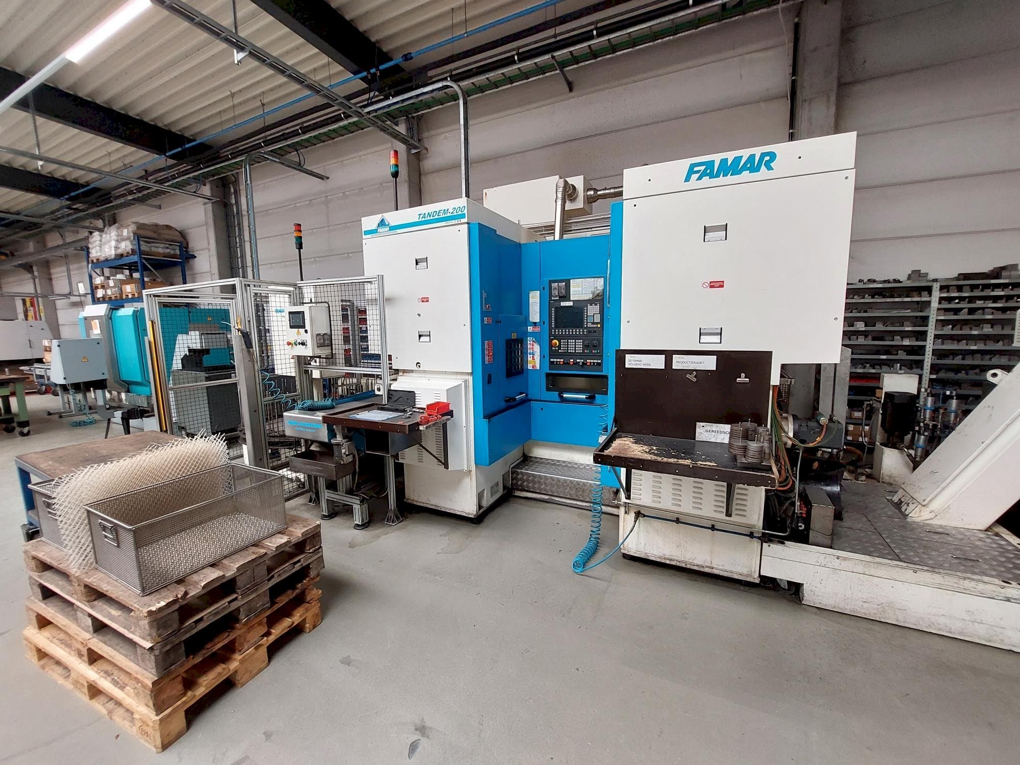 Makine Famar Tandem 200 - Önden görünüm