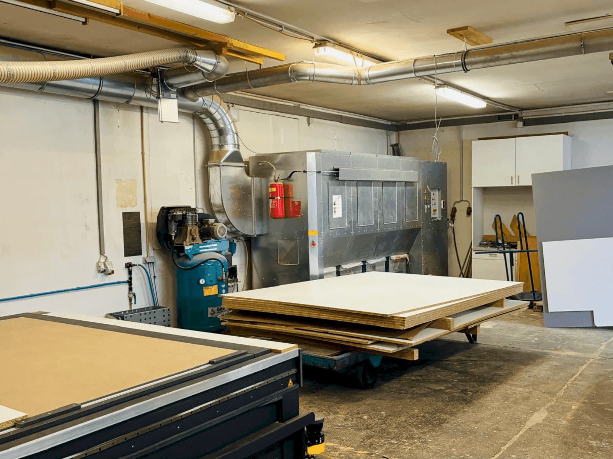 Makine NESTRO NE 350P20 - Önden görünüm