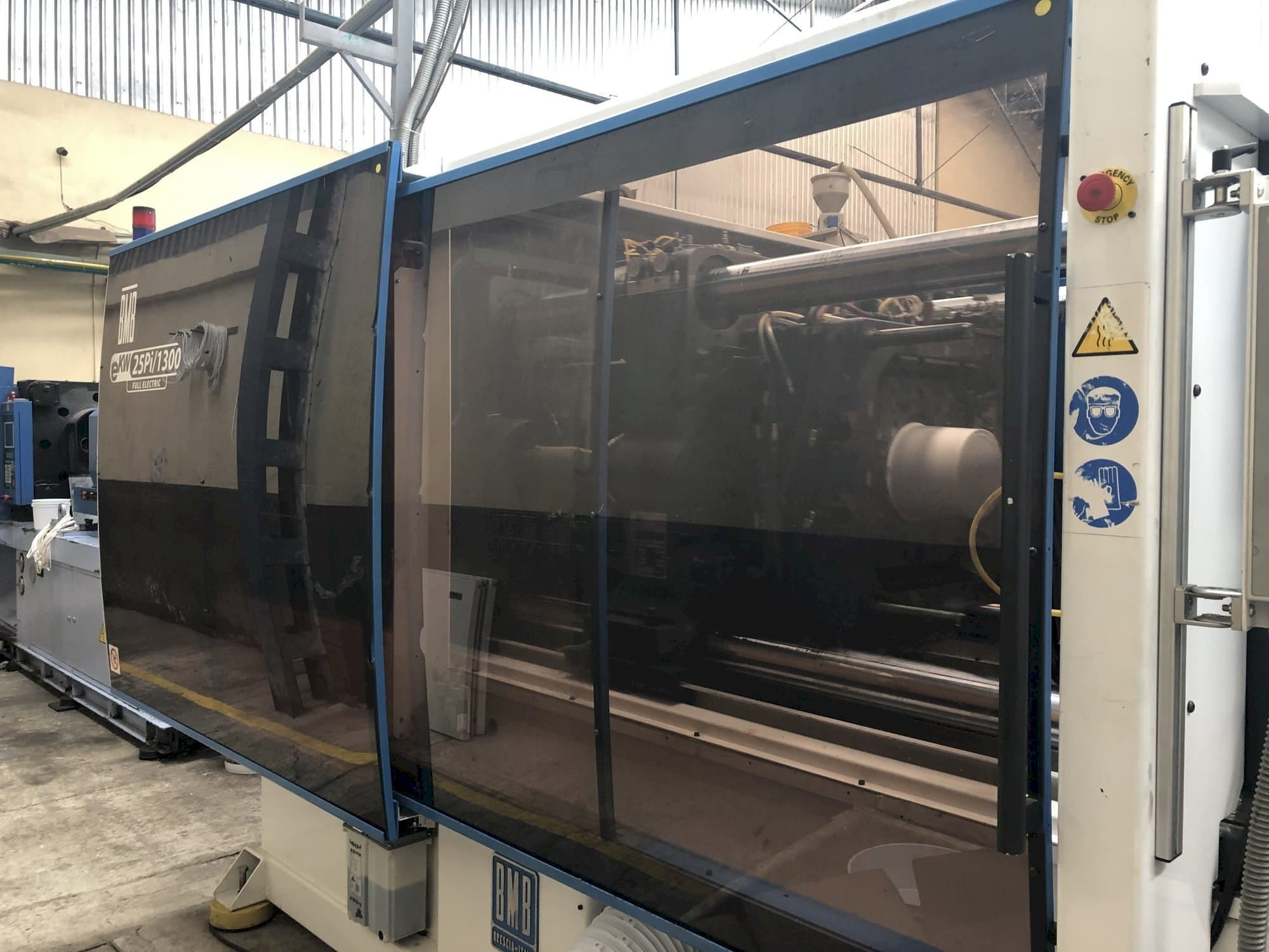 Makine  BMB eKW 25 Pi/1300 - Sol görünüm