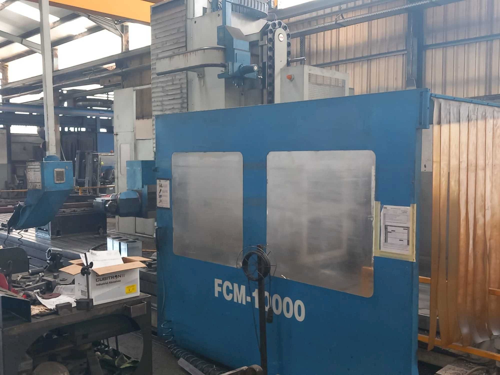 Makine  CME FCM-10000 - Önden görünüm