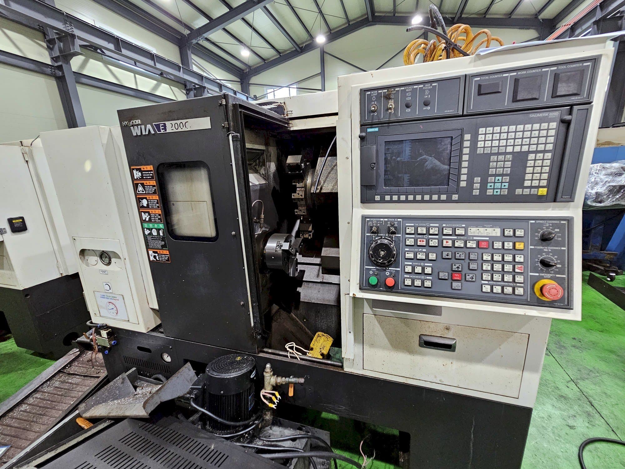 Makine Hyundai Wia E200C - Önden görünüm