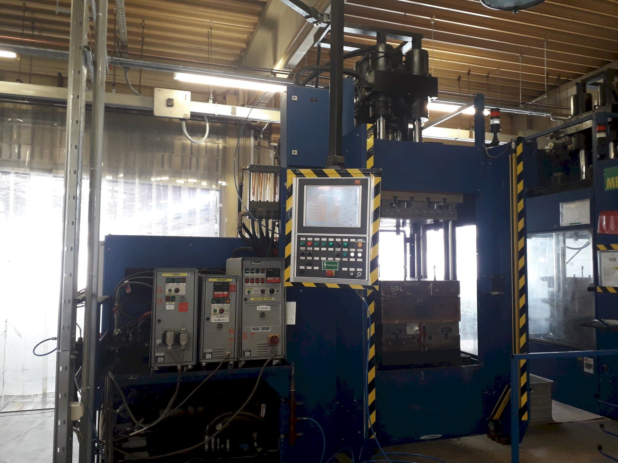 Makine MAPLAN MTF2000/250 - Önden görünüm