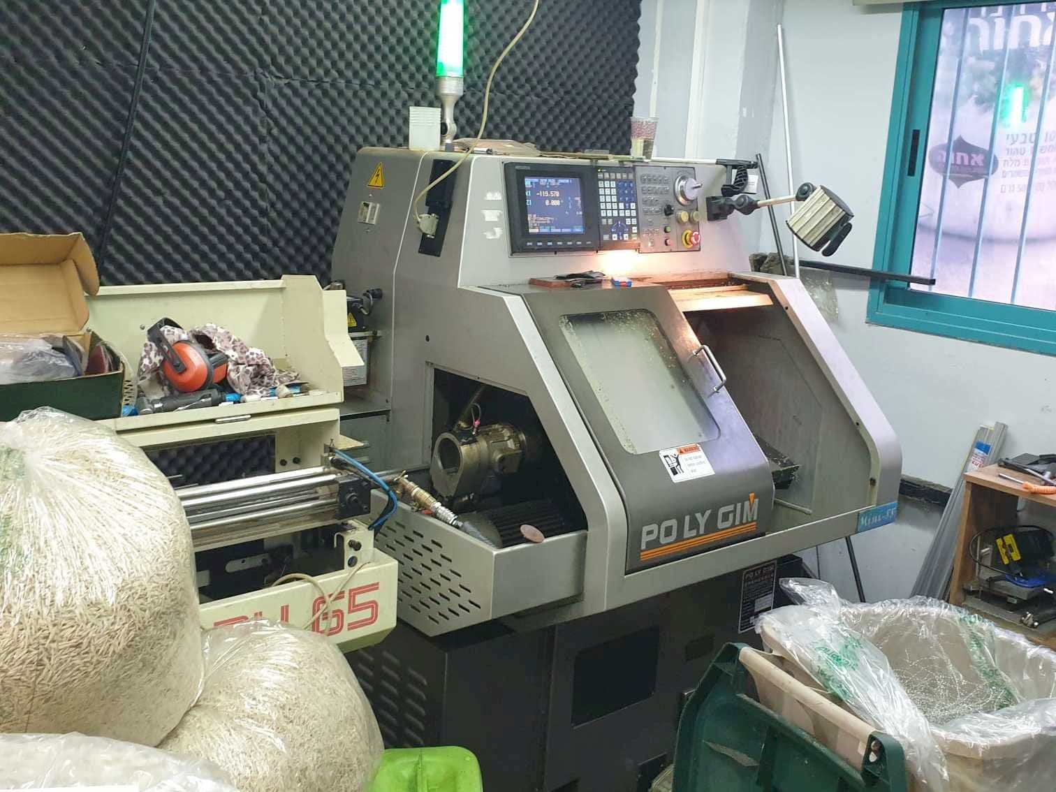 Makine  PO LY GIM Mini-88 - Önden görünüm