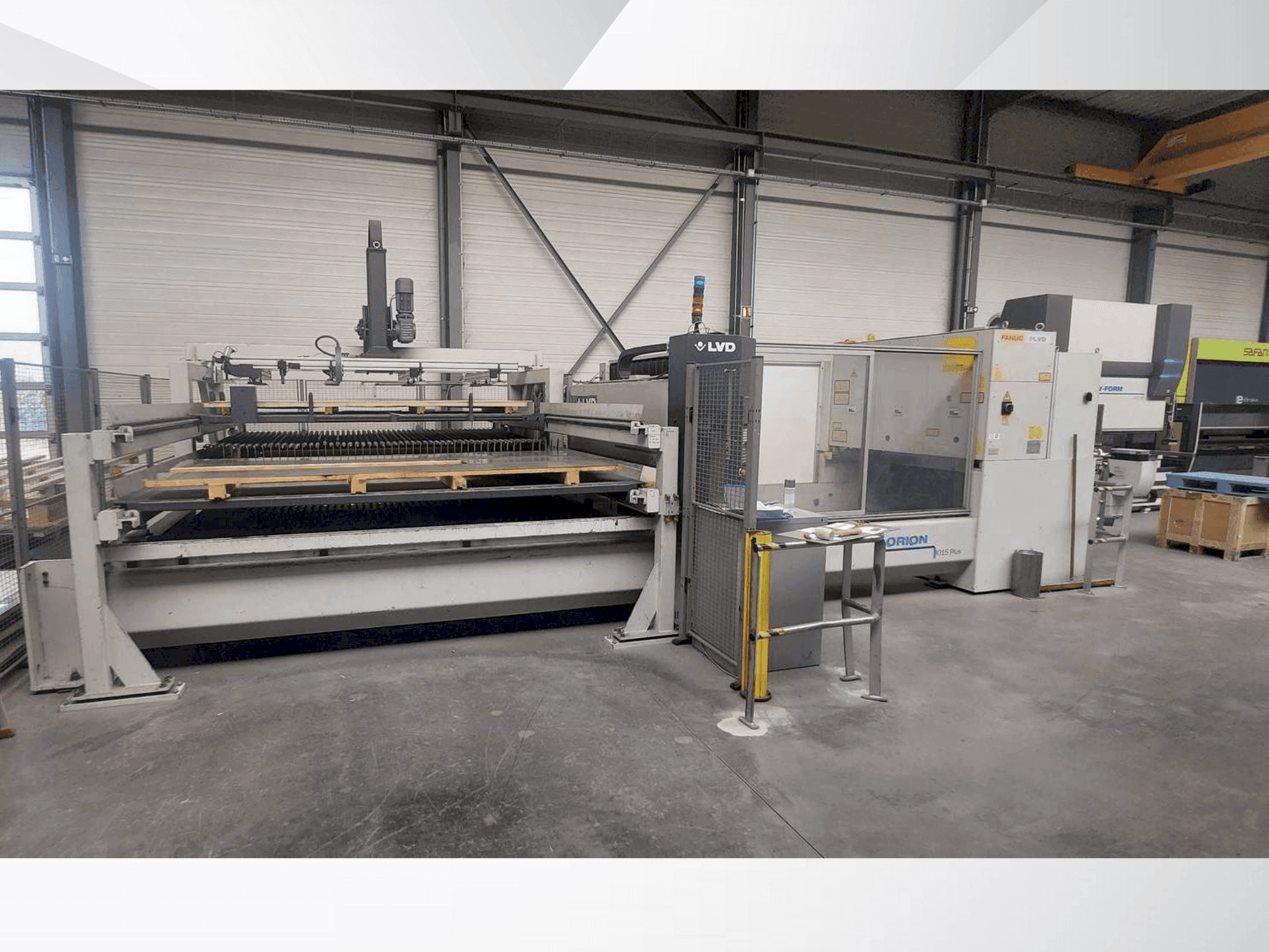 Makine  LVD Orion 4KW - Önden görünüm