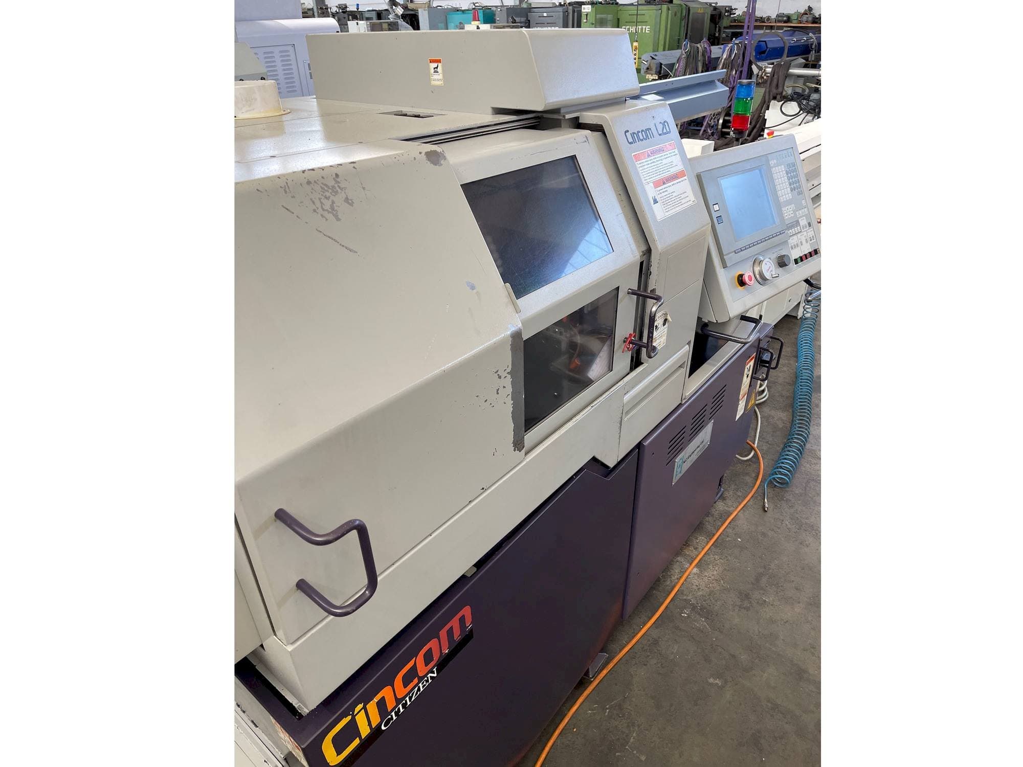 Makine  Citizen L5 20-VII - Önden görünüm