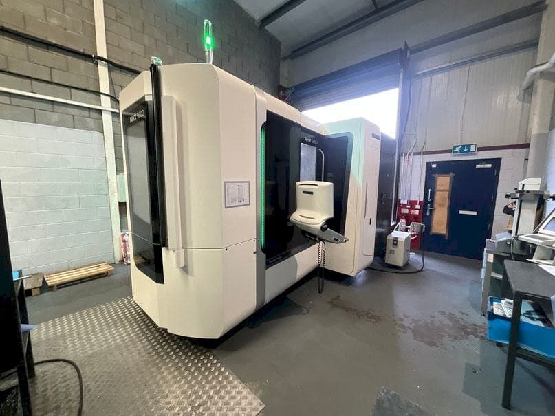 Makine DMG MORI NHX 5000 - Önden görünüm