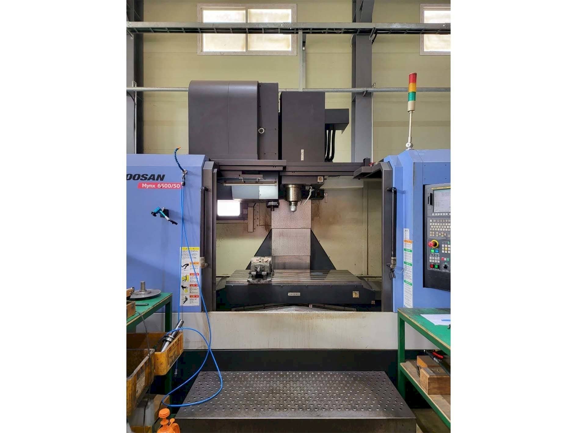 Makine Doosan MYNX 6500/50 - Önden görünüm