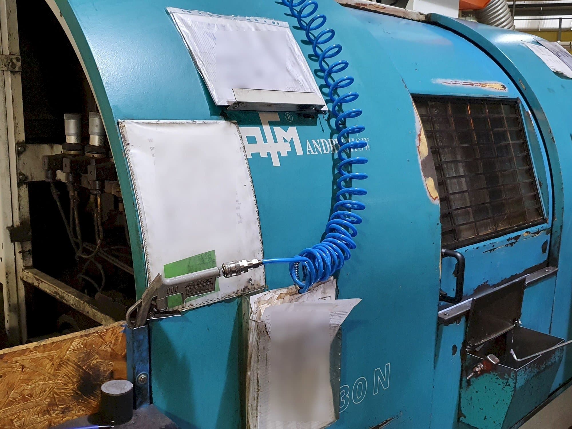 Makine AFM TAE-30N - Önden görünüm