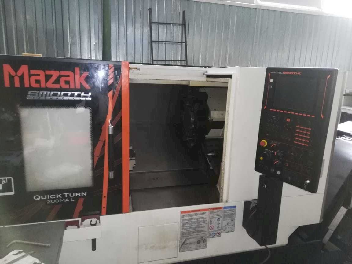 Makine Mazak Quick Turn 200MA L - Önden görünüm