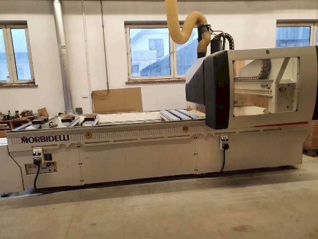 Makine MORBIDELLI Universal 3012 TV - Önden görünüm