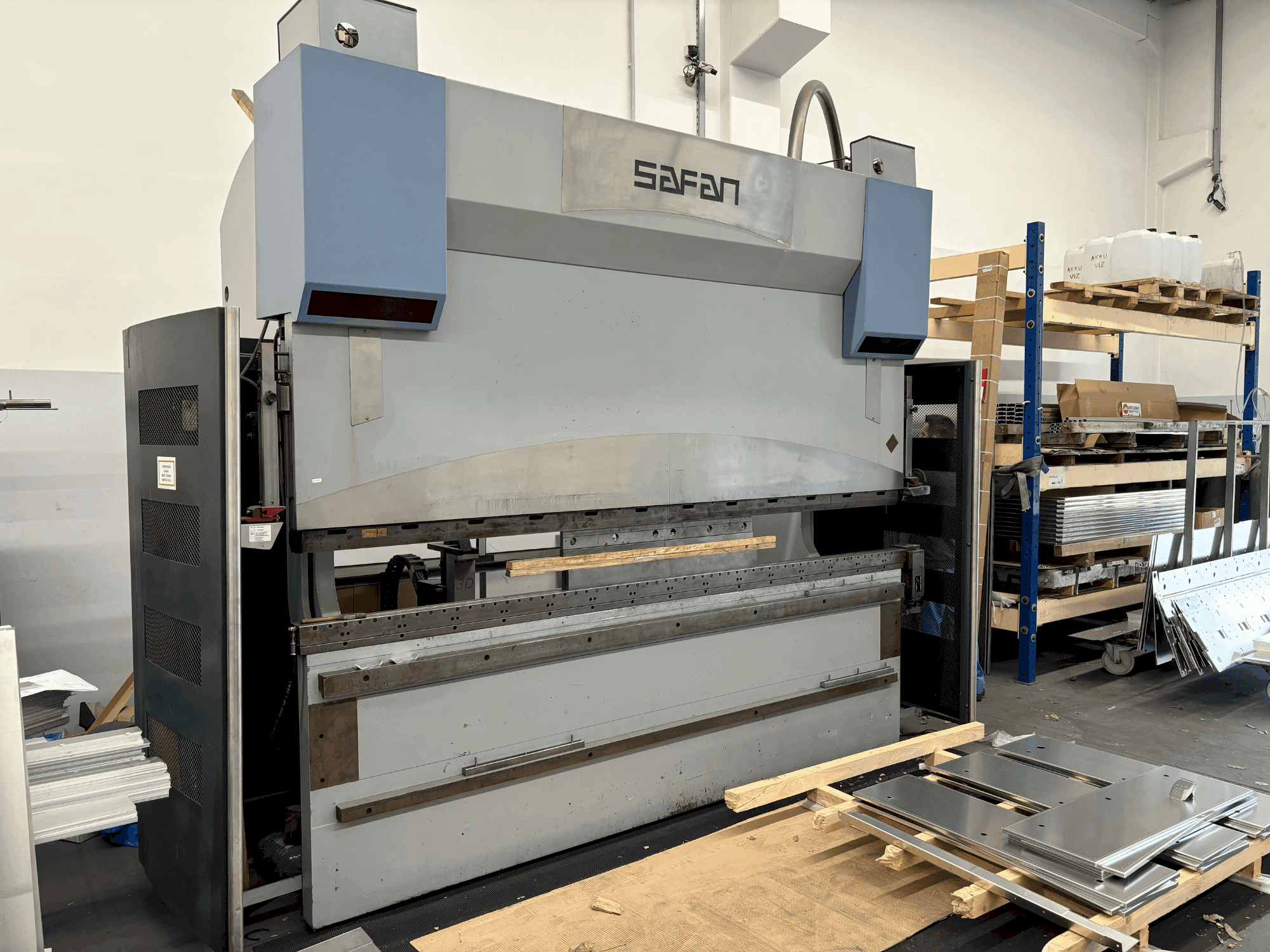 Makine Safan CNCL-K 170-3100 TS1 - Önden görünüm