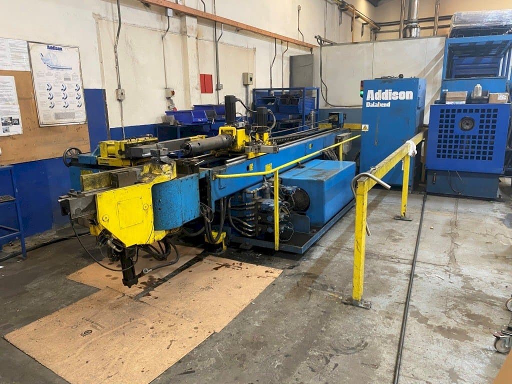 Makine Addison DB-76 3D CNC - Önden görünüm