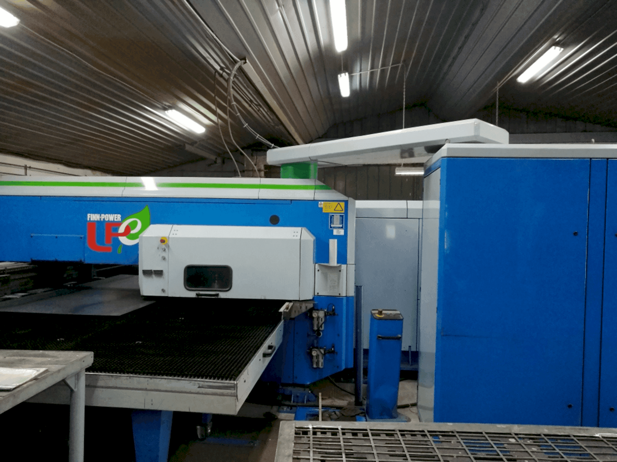 Makine Finn-Power LPE5 SWUH - Önden görünüm