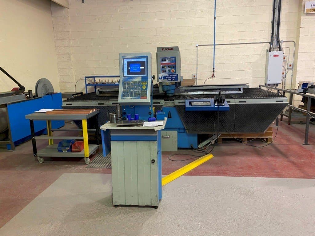 Makine Euromac ZX 1250/30 - Önden görünüm