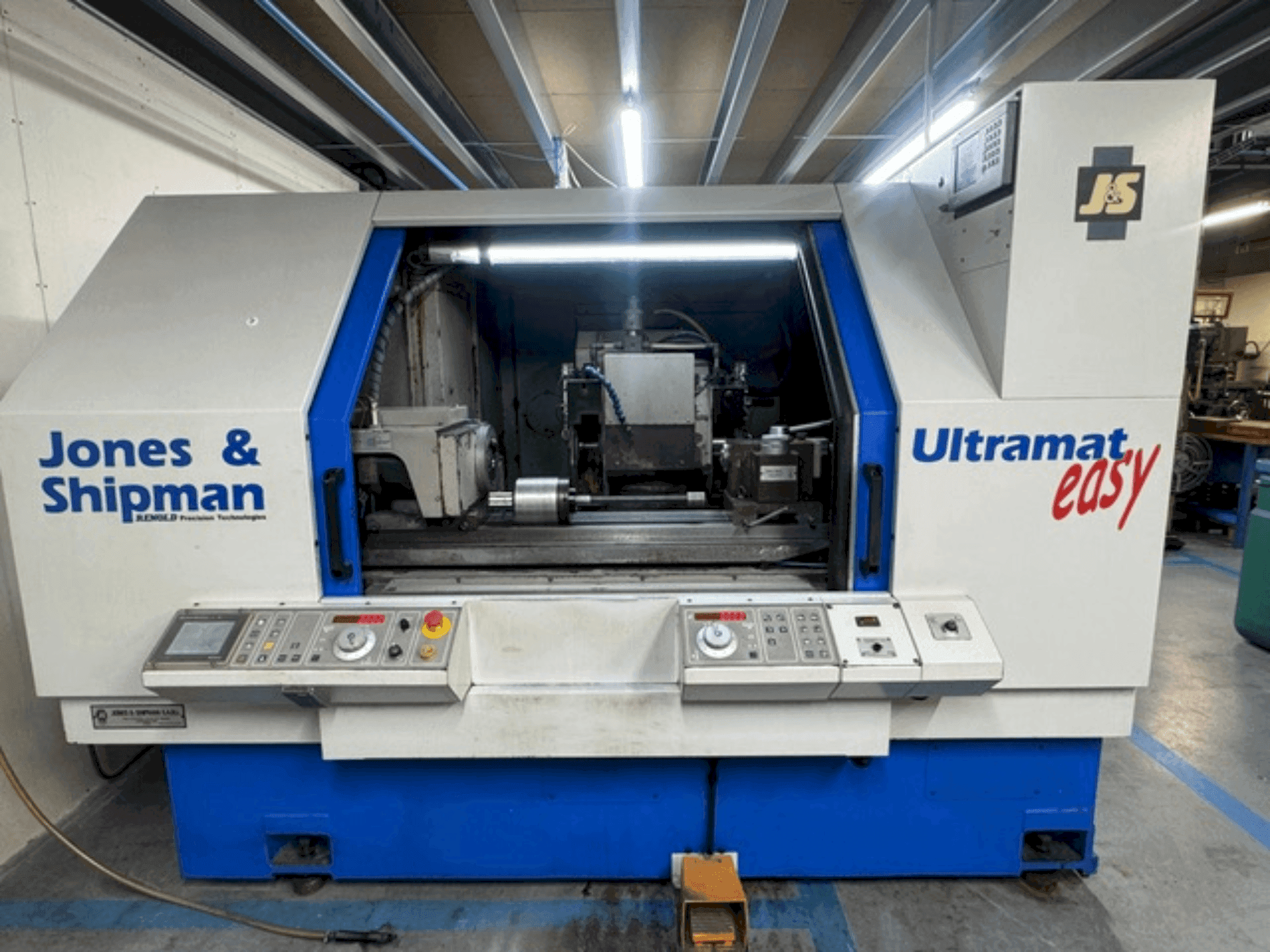 Makine  Jones & Shipman ULTRAMAT EASY CNC - Önden görünüm