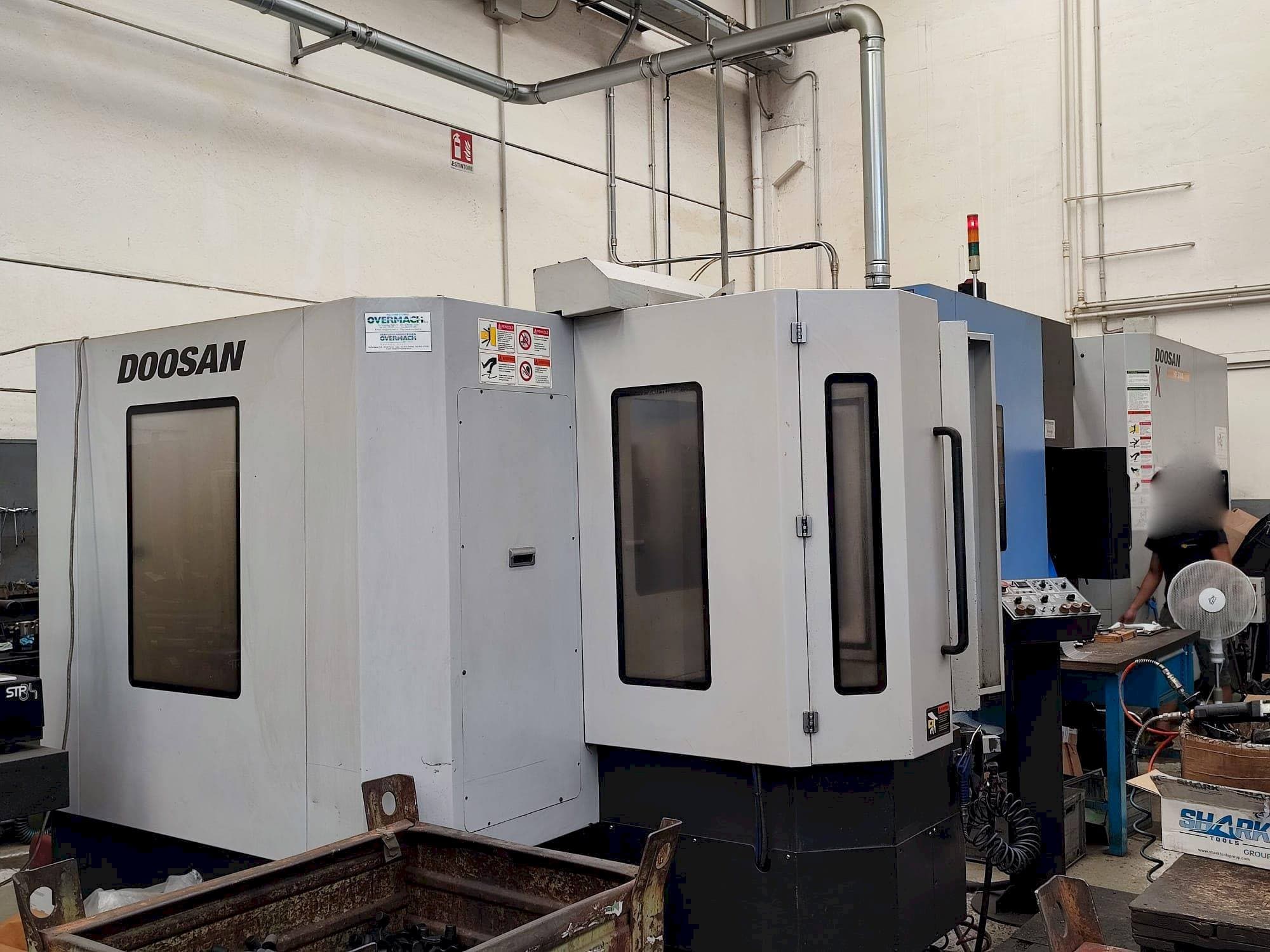 Makine  DOOSAN HP 5100 - Önden görünüm