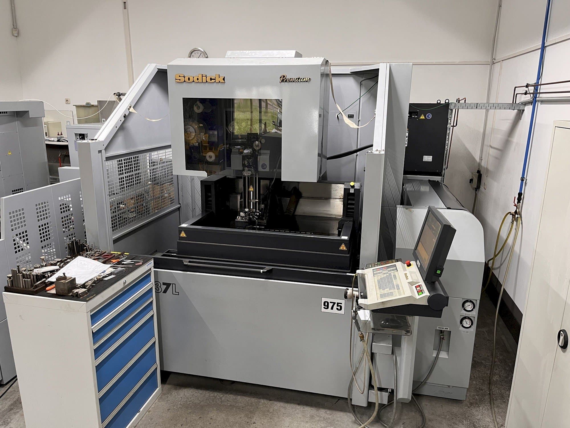 Makine Sodick AQ537L - Önden görünüm