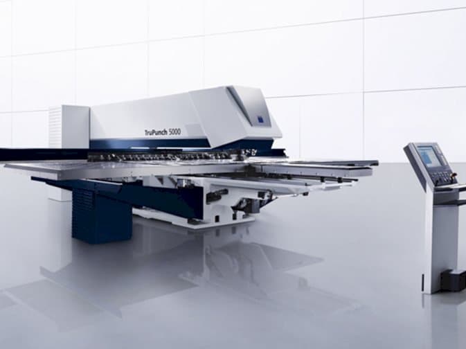 Makine Trumpf TC 5000 - Önden görünüm