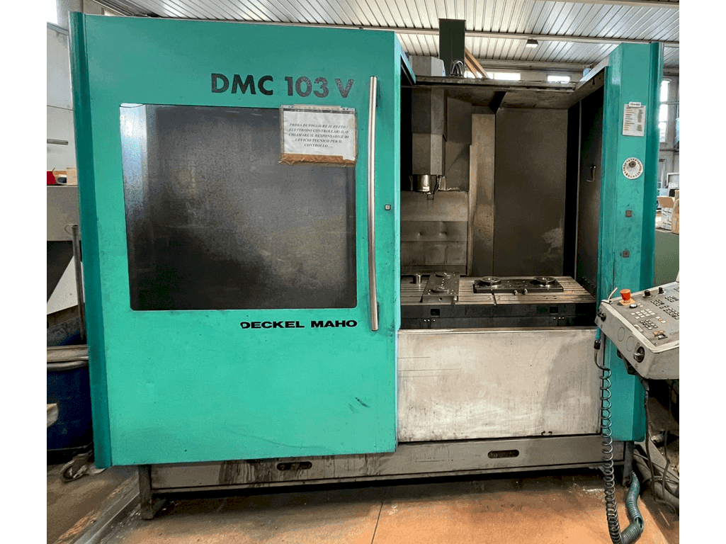 Makine DECKEL MAHO DMC 103 - Önden görünüm