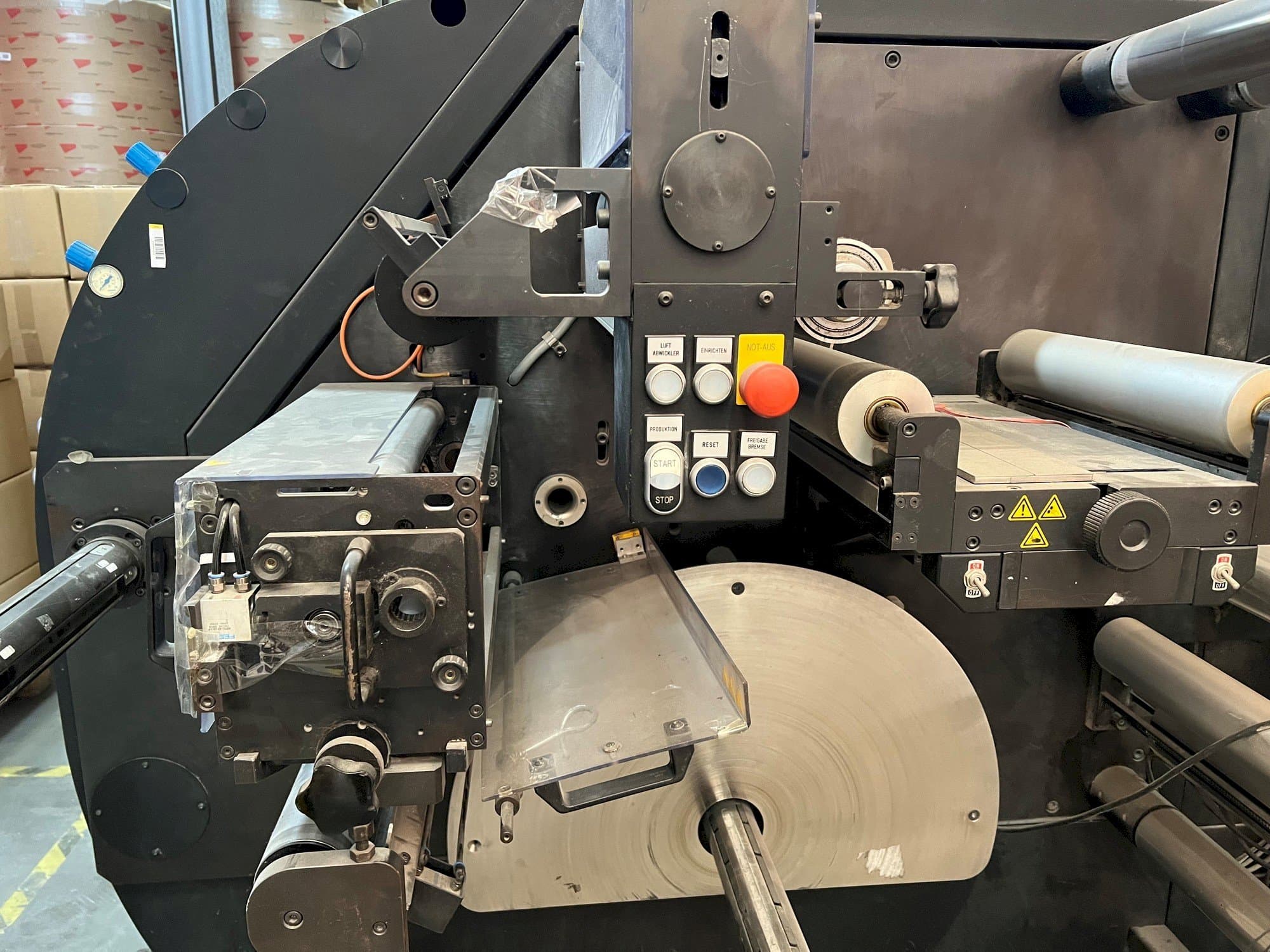 Makine FLEXOR 380B - Önden görünüm