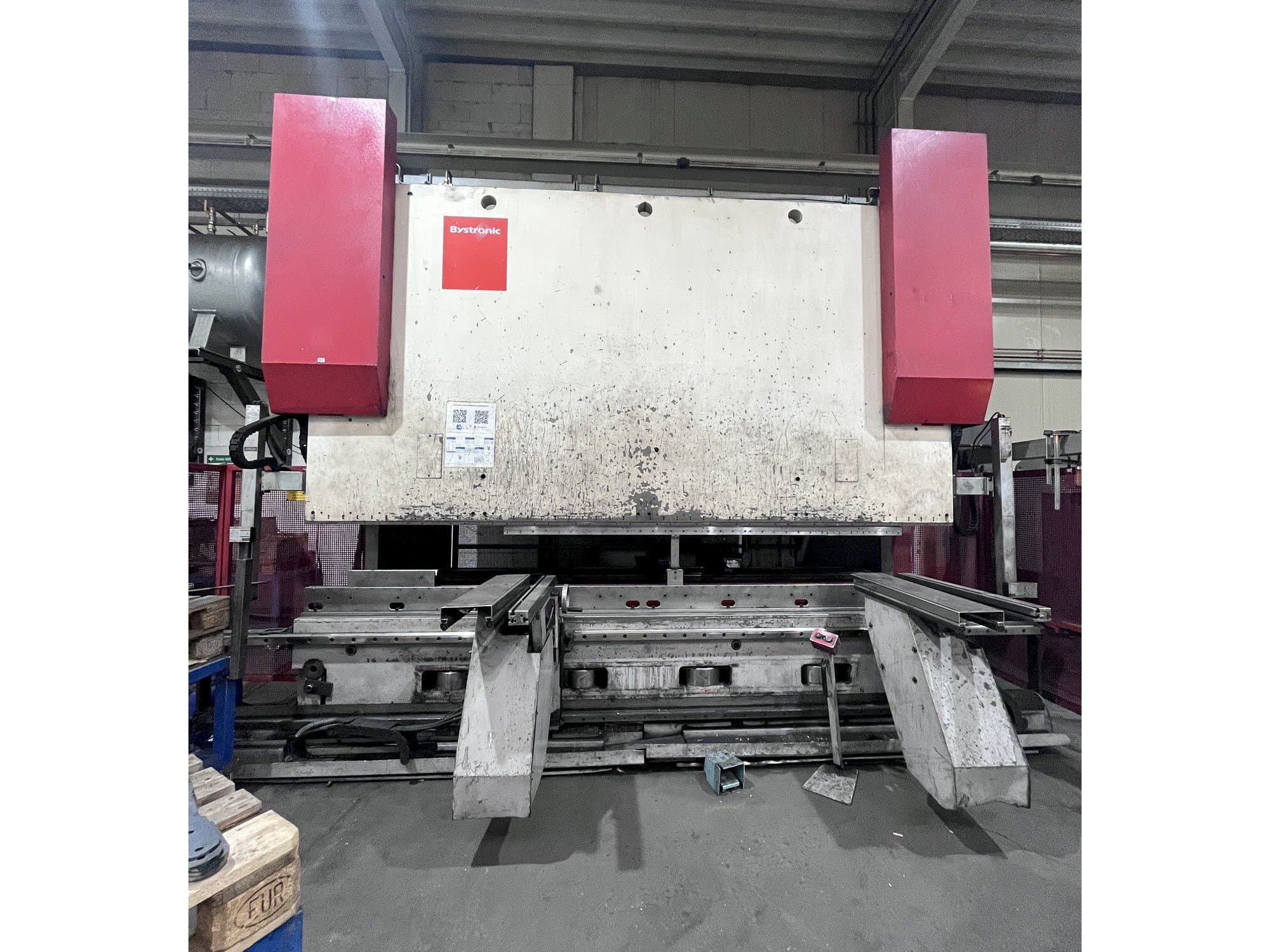 Makine BEYELER PR10 320/4100 - Önden görünüm