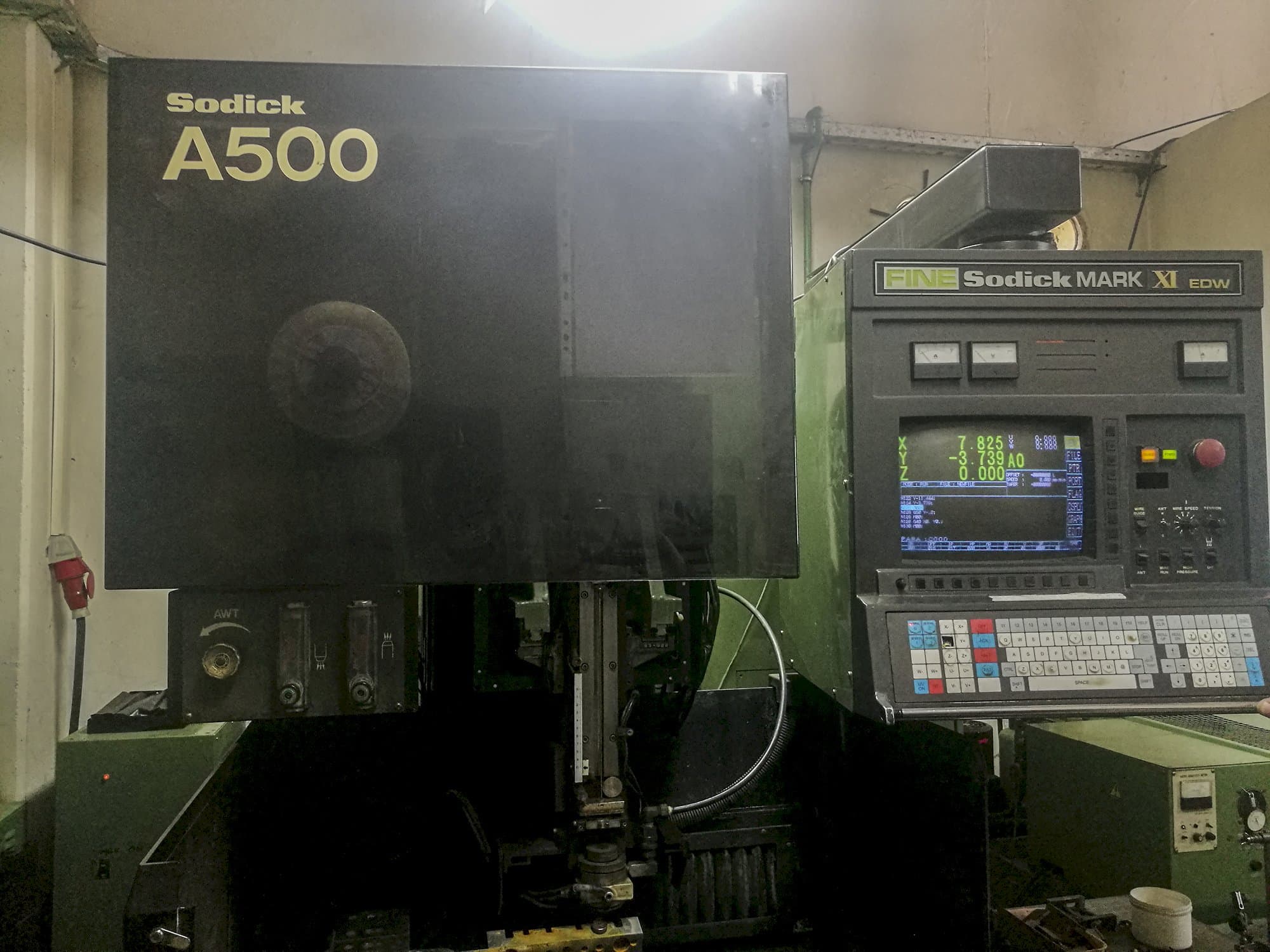 Makine  Sodick - Önden görünüm A500