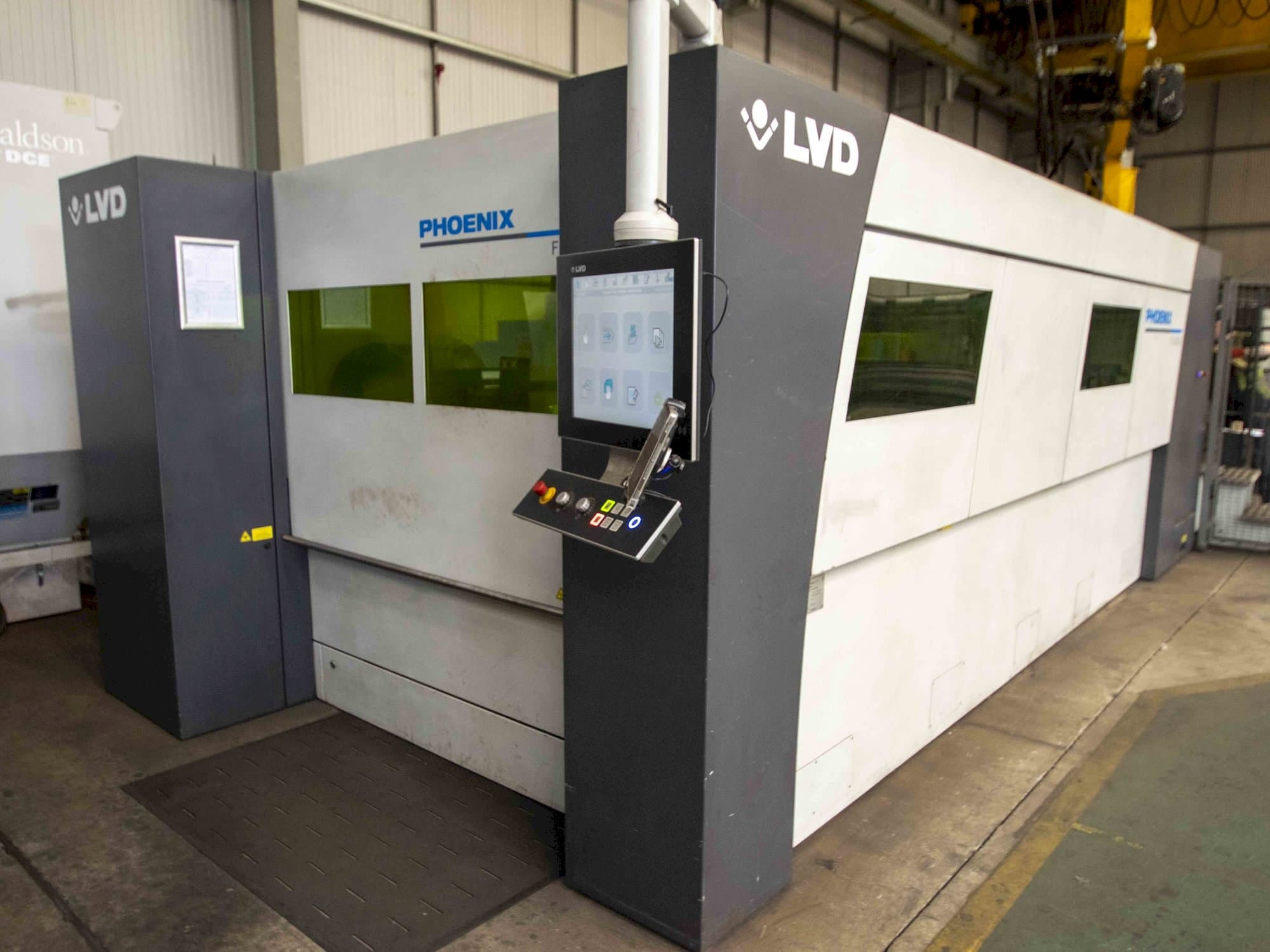 Makine LVD - Önden görünüm