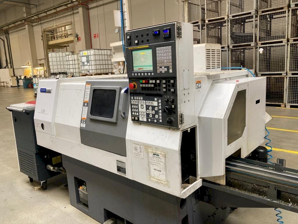 Makine  Miyano LZ-01RY2 - Önden görünüm