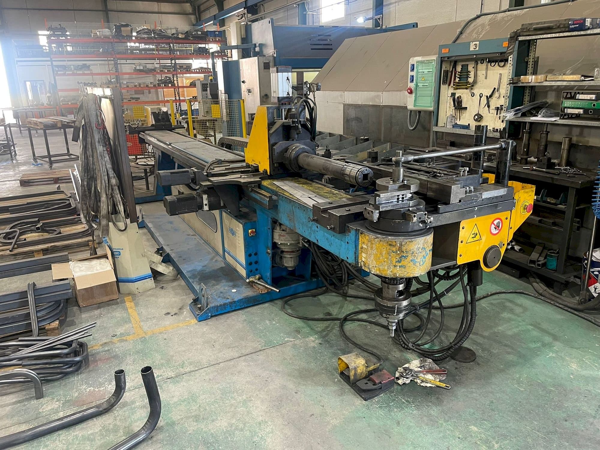 Makine STAR-BEND STAR 800 CN6/GEN/L - Önden görünüm