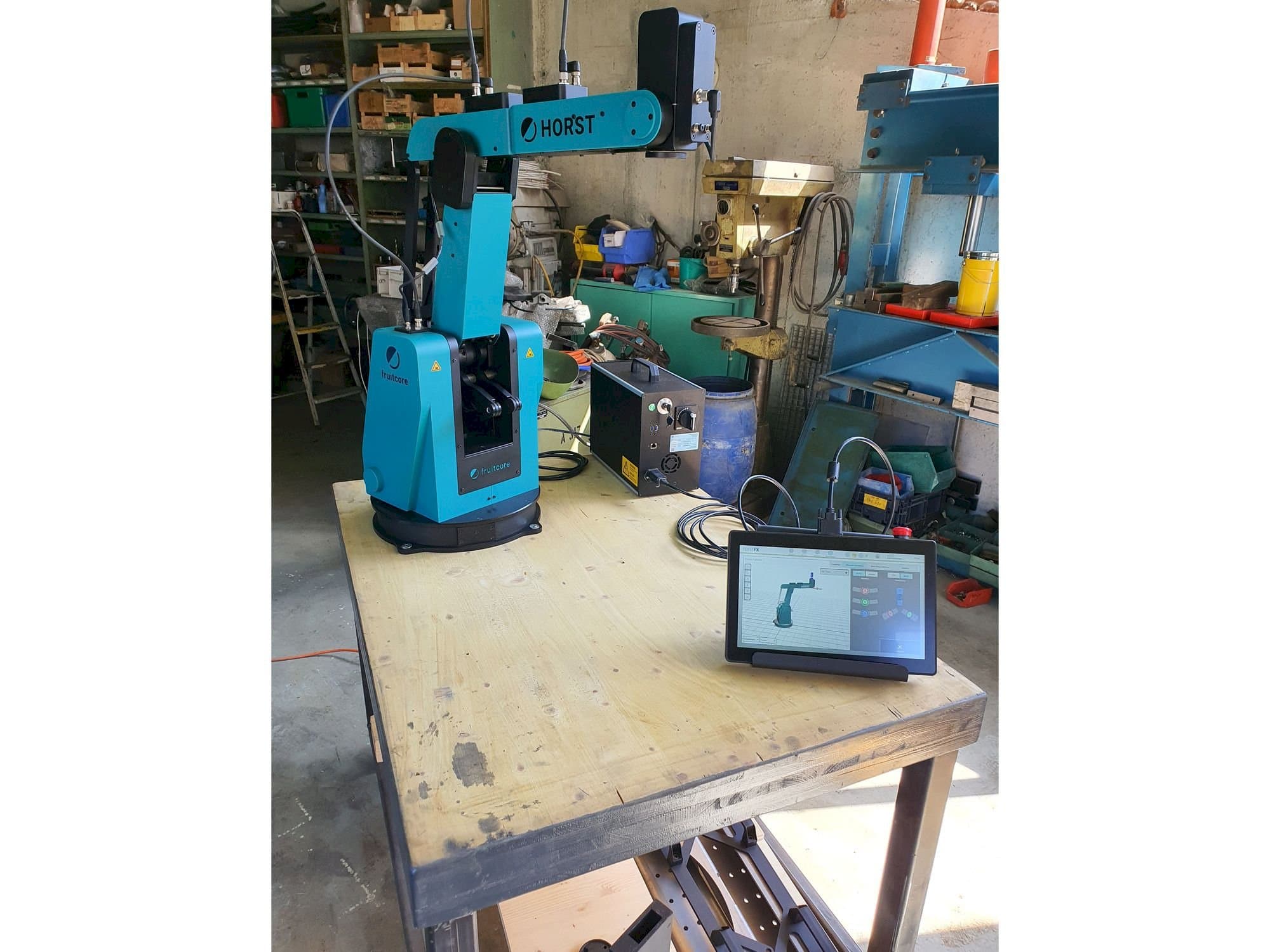 Makine Fruitcore Horst 900 - Önden görünüm