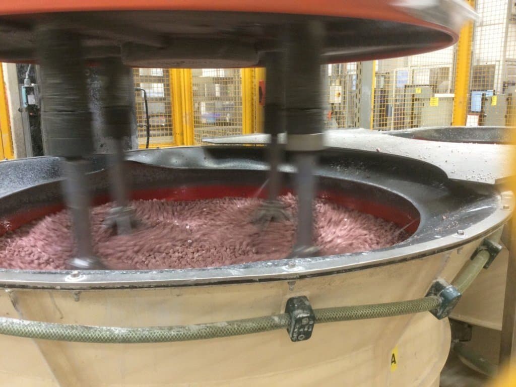 Makine  Rosler R4/1300.2 SF - Önden görünüm