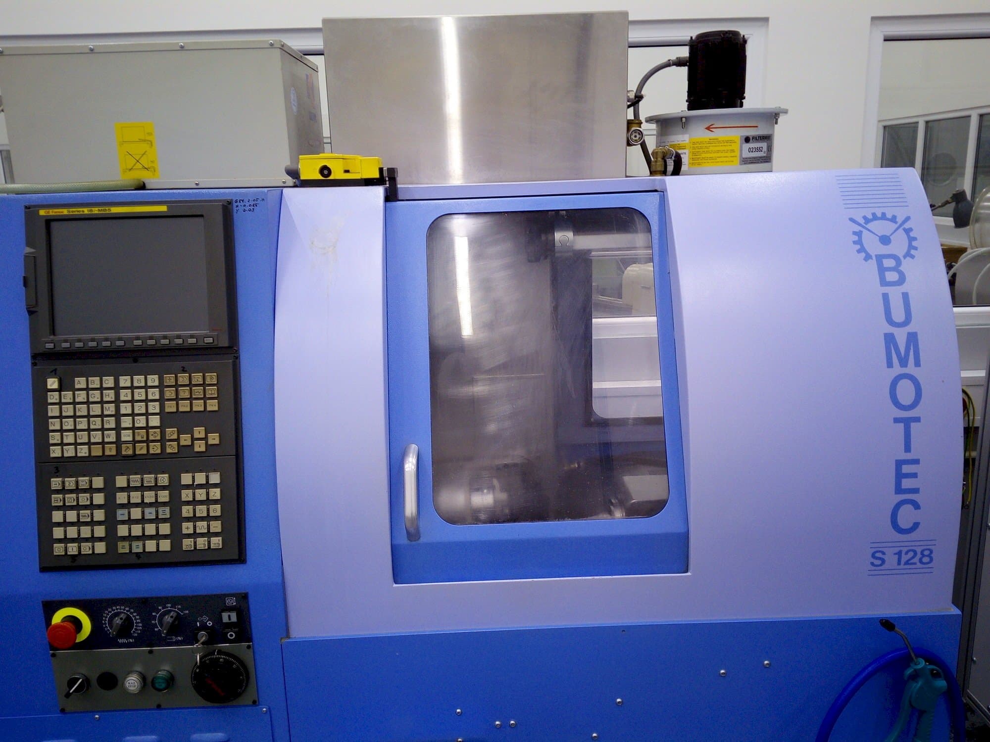Makine Bumotec S 128 - Önden görünüm