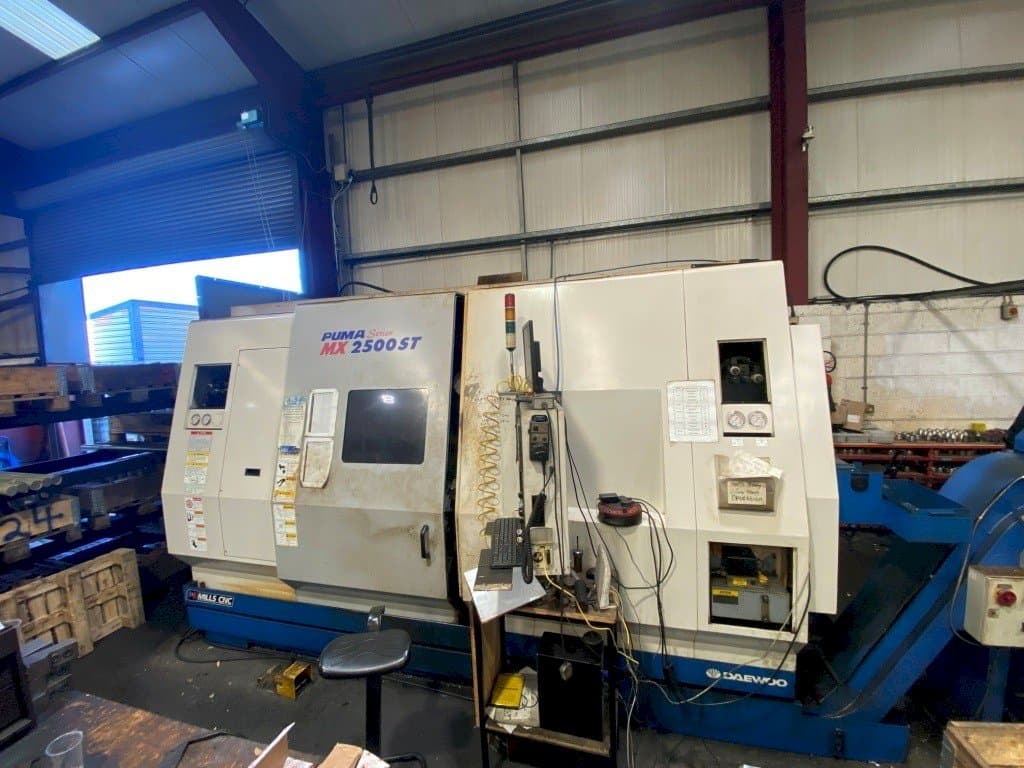 Makine DAEWOO PUMA MX2500ST - Önden görünüm