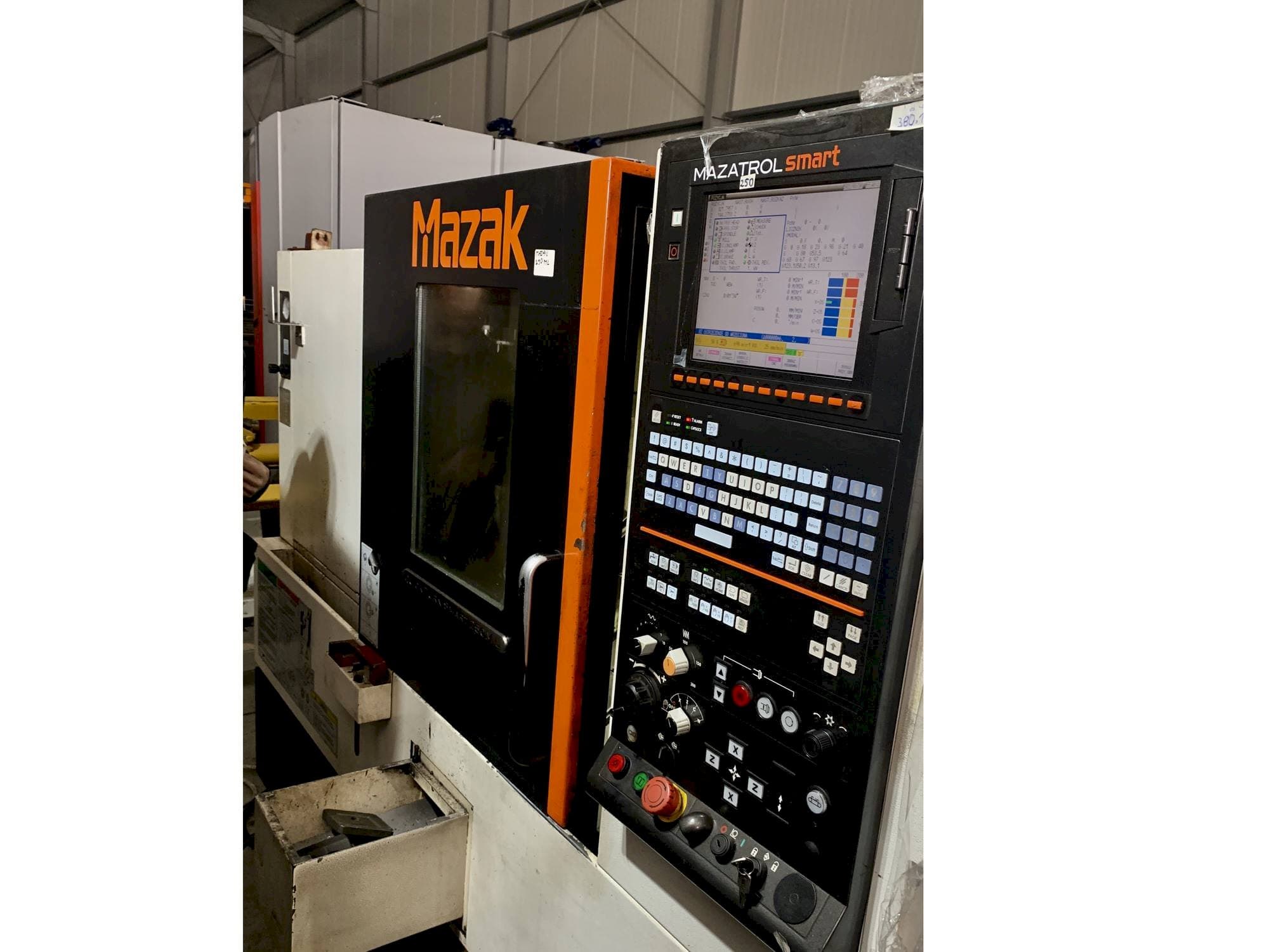 Makine Mazak QUICK TURN SMART 250 M L - Önden görünüm