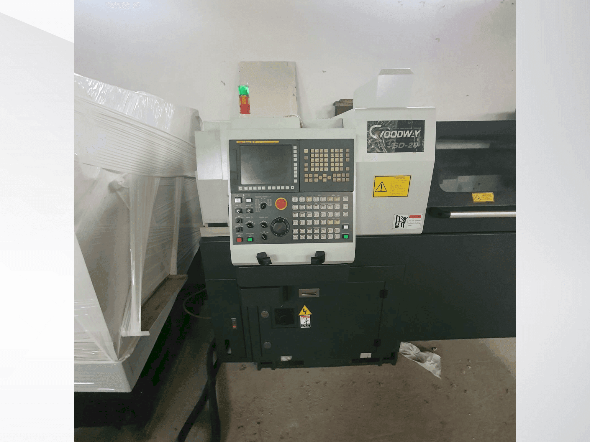 Makine Goodway SD 20 - Önden görünüm