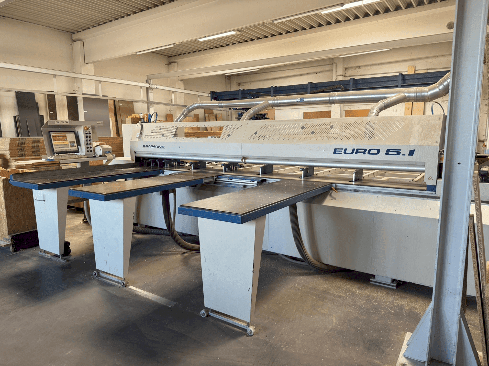 Makine PANHANS Euro 5.1 + MLB 100 - Önden görünüm