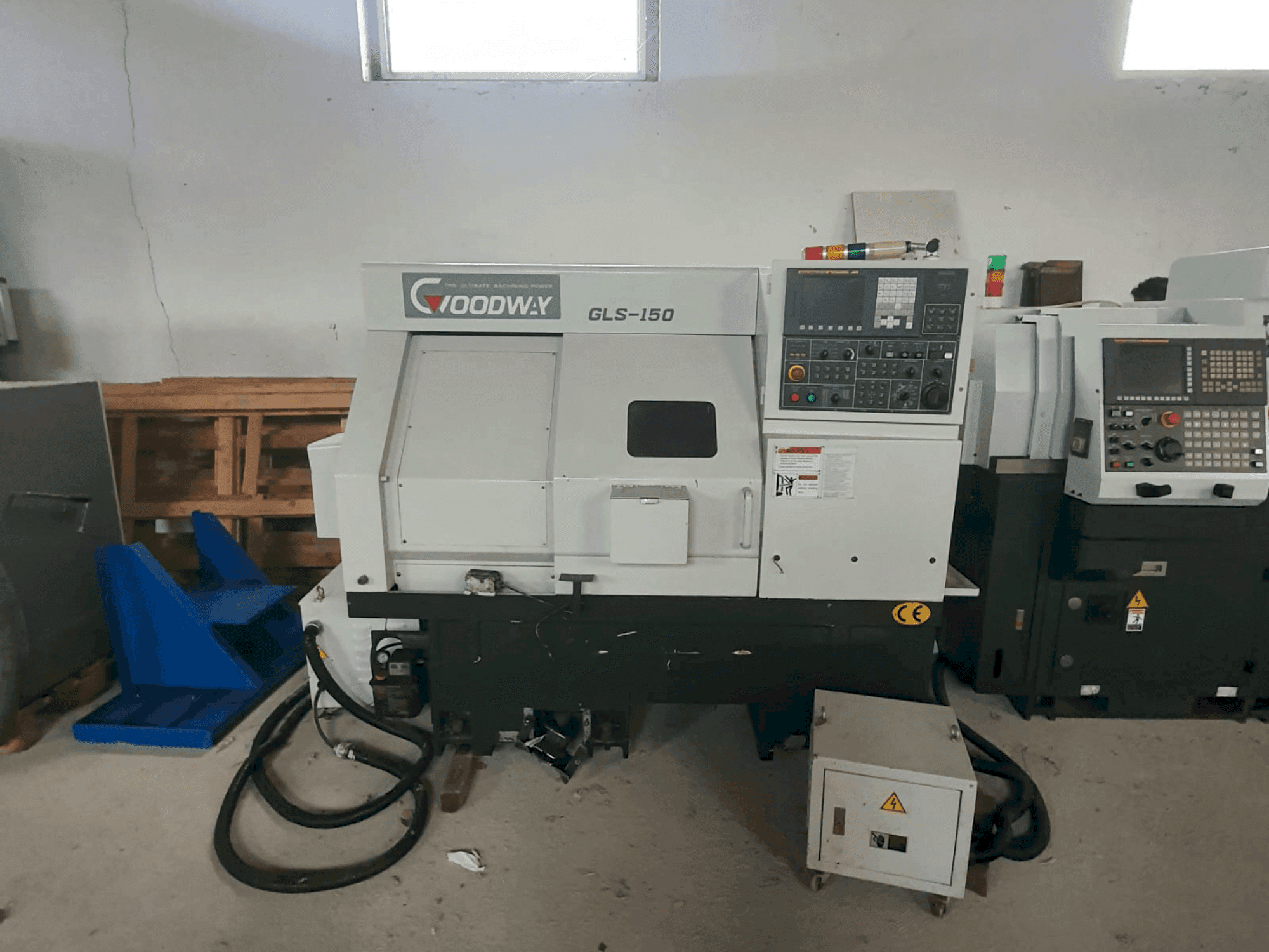 Makine Goodway GLS-150 M - Önden görünüm