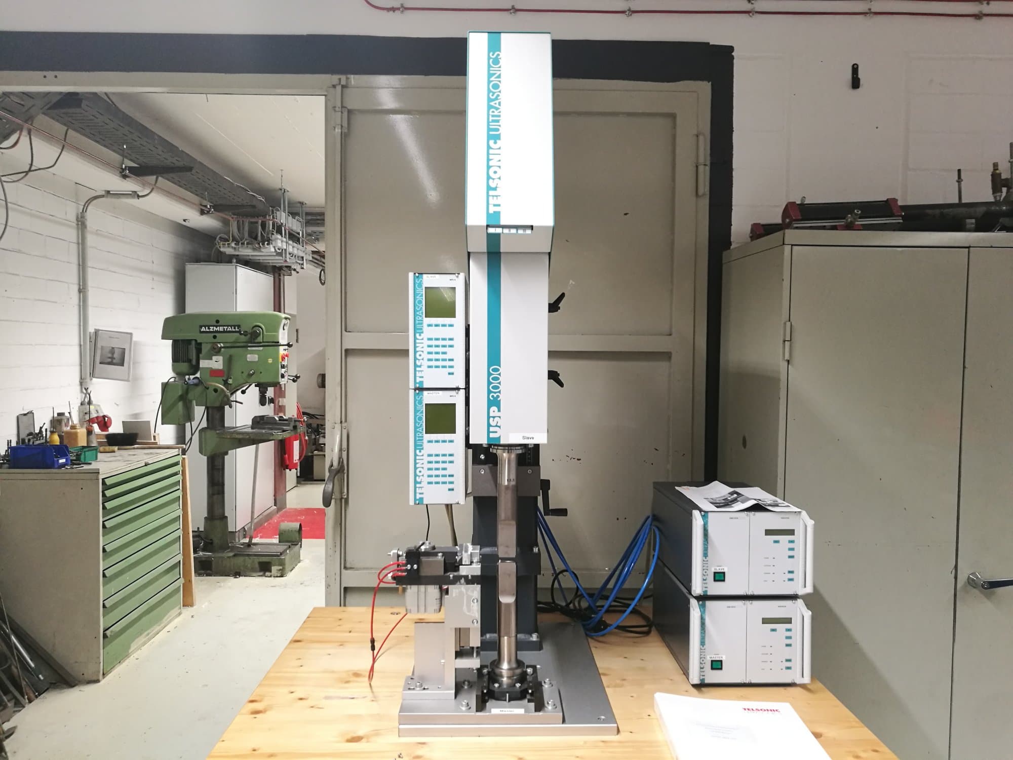 Makine TELSONIC - Önden görünüm USP-3000-1 P