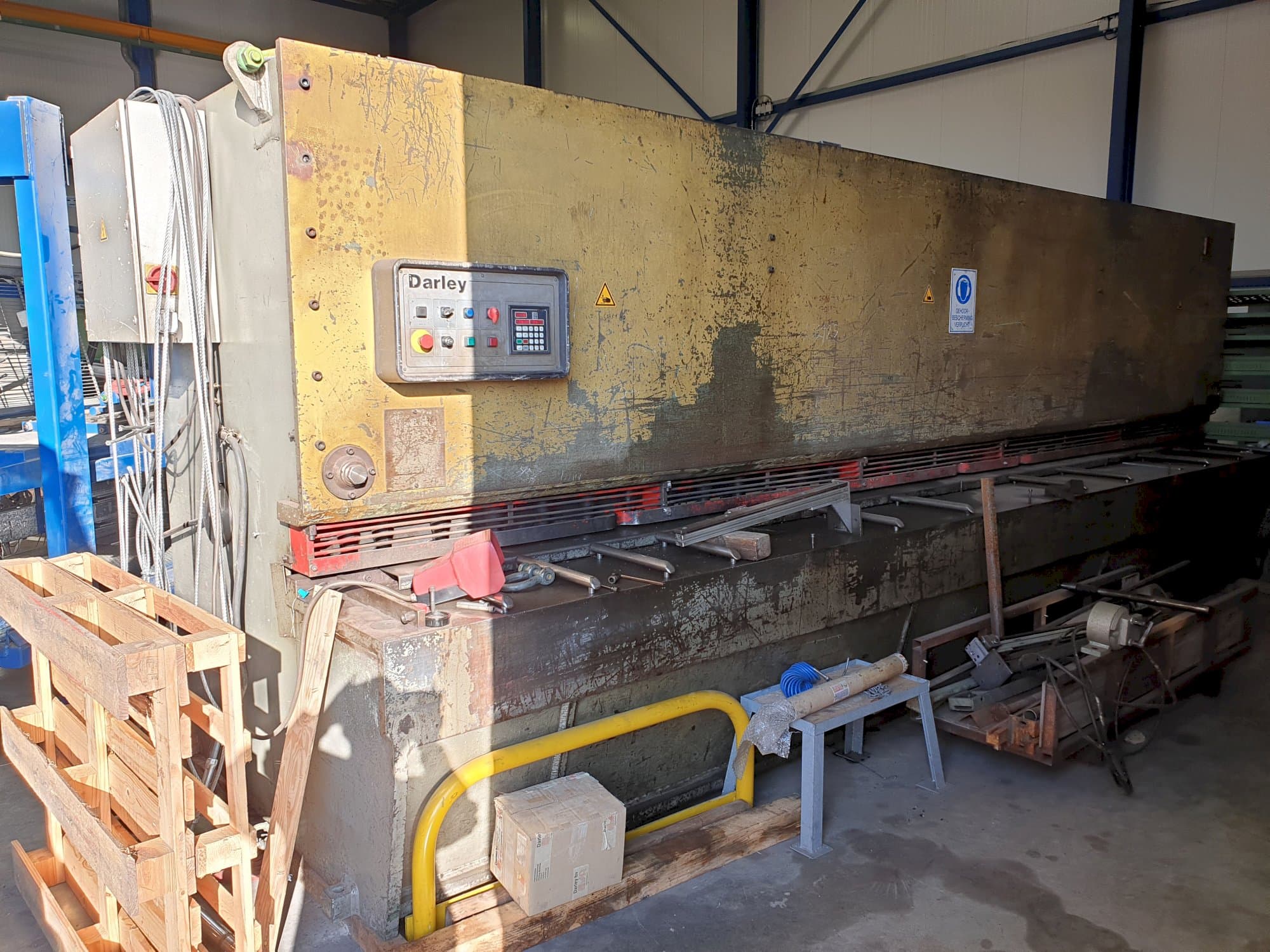 Makine  Darley - Sol görünüm VS 6100X8